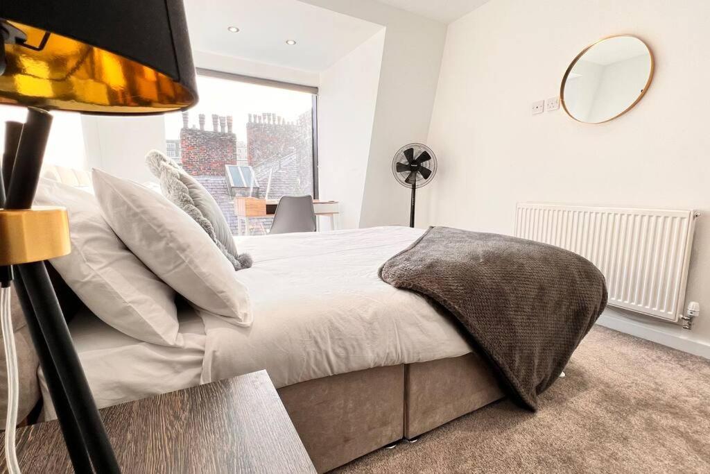 Apartmán Top Floor Gem In Liverpool City Centre Exteriér fotografie